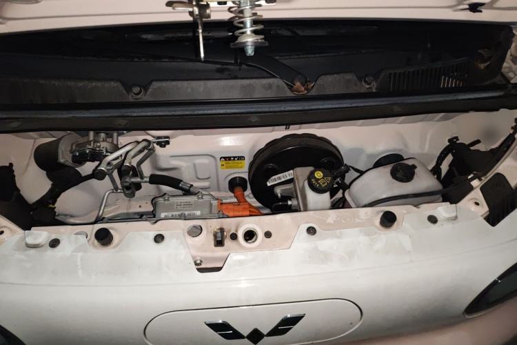 Used Wuling Hongguang MINIEV 2024 3rd Generation 215km Youth Edition Engine Bay