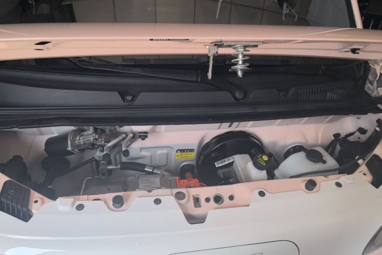 Used Wuling Hongguang MINIEV 2024 3rd Generation 215km Youth Edition Engine Bay