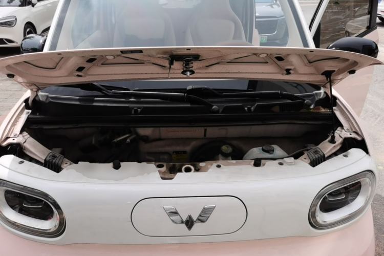 Used Wuling Hongguang MINIEV 2024 3rd Generation 215km Advanced Version Engine Bay