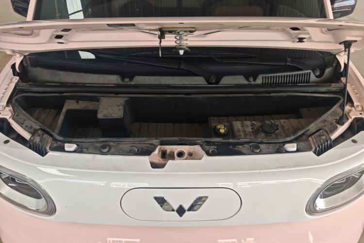 Used Wuling Hongguang MINIEV 2024 3rd Generation 215km Youth Edition Engine Bay