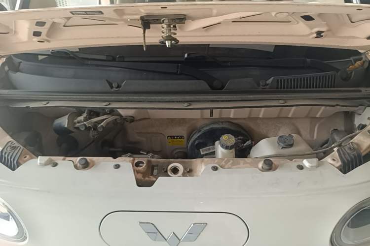 Used Wuling Hongguang MINIEV 2024 3rd Generation 215km Advanced Version Engine Bay