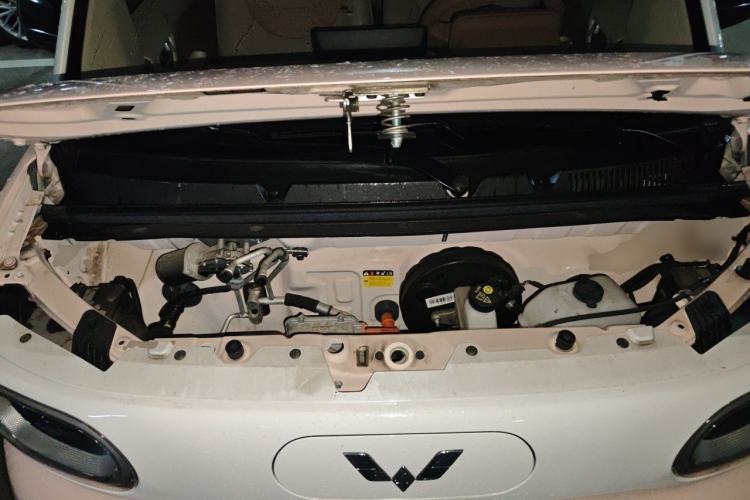 Used Wuling Hongguang MINIEV 2024 3rd Generation 215km Advanced Version Engine Bay