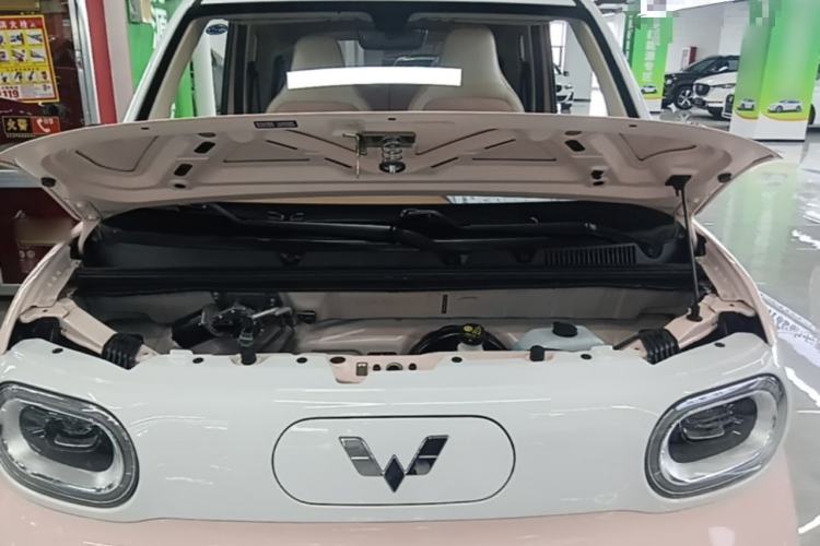 Used Wuling Hongguang MINIEV 2024 3rd Generation 170 km Engine Bay
