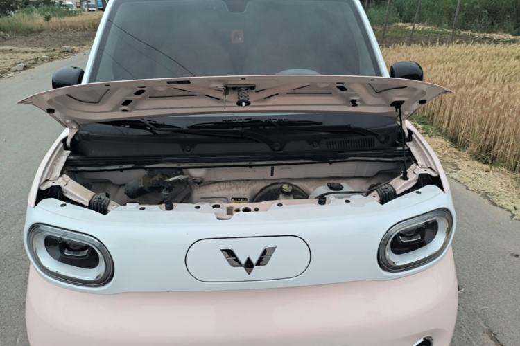 Used Wuling Hongguang MINIEV 2024 3rd Generation 215km Advanced Version Engine Bay
