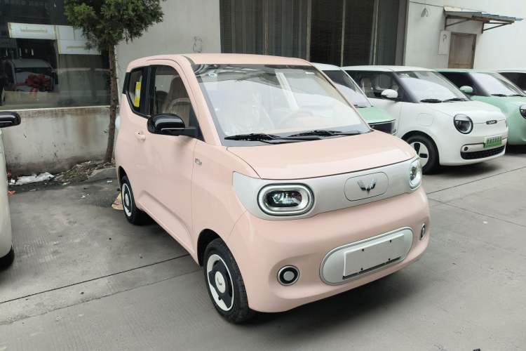 Used Wuling Hongguang MINIEV 2024 3rd Generation 215km Youth Edition Exterior 1