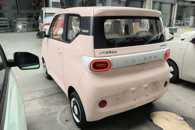 Used Wuling Hongguang MINIEV 2024 3rd Generation 215km Youth Edition Exterior 2