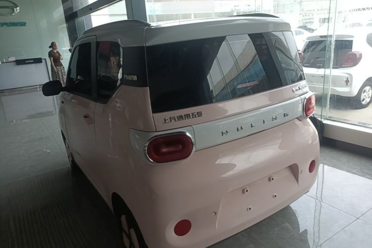 Used Wuling Hongguang MINIEV 2024 3rd Generation 170 km Exterior 2
