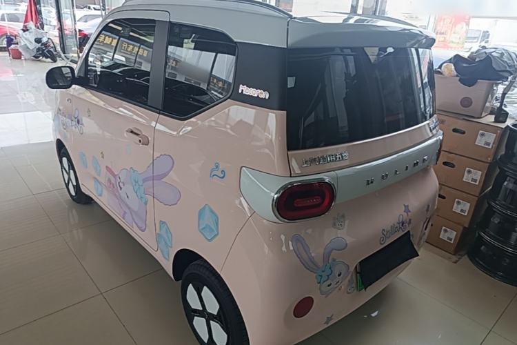 Used Wuling Hongguang MINIEV 2024 3rd Generation 215km Advanced Version Exterior 2
