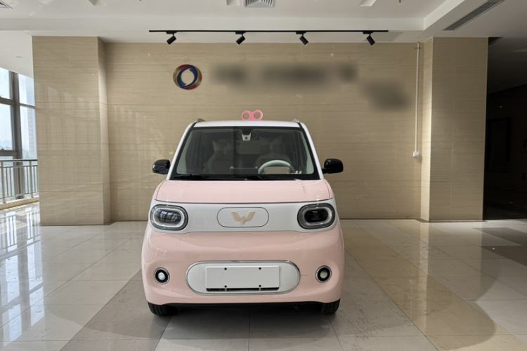 Used Wuling Hongguang MINIEV 2024 3rd Generation 215km Advanced Version Exterior 2