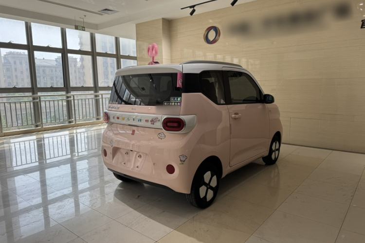 Used Wuling Hongguang MINIEV 2024 3rd Generation 215km Advanced Version Exterior 4