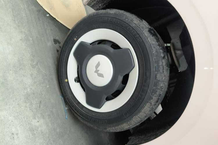Used Wuling Hongguang MINIEV 2024 3rd Generation 215km Youth Edition Exterior 5