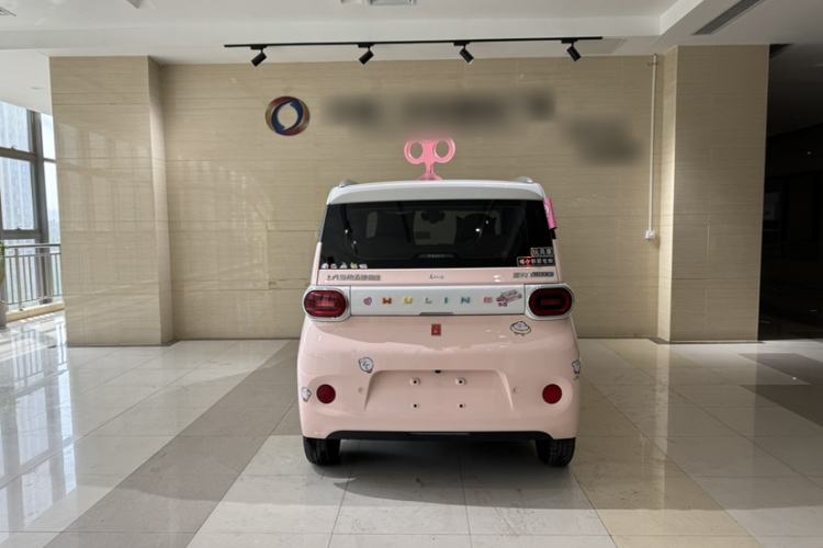 Used Wuling Hongguang MINIEV 2024 3rd Generation 215km Advanced Version Exterior 5