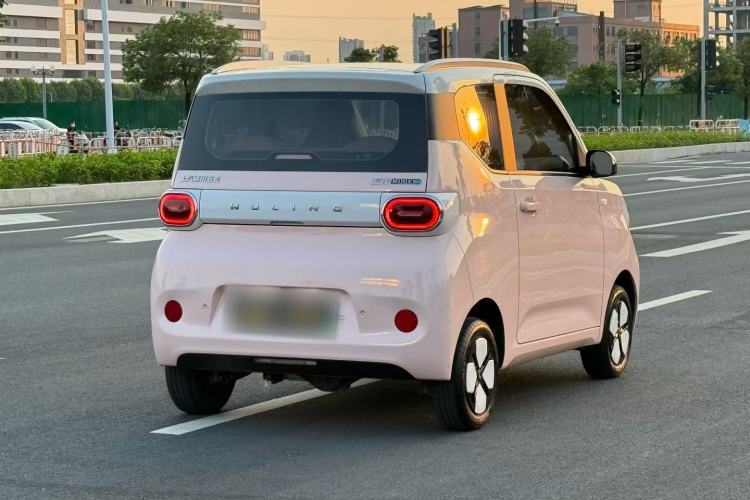 Used Wuling Hongguang MINIEV 2024 3rd Generation 215km Advanced Version Exterior 7