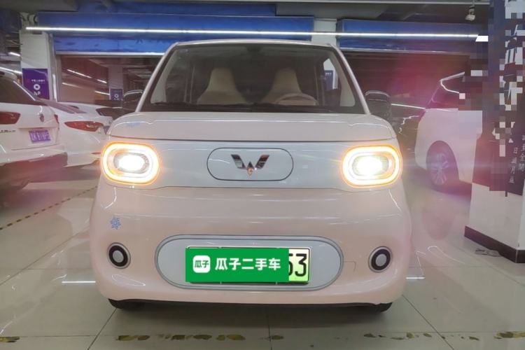 Used Wuling Hongguang MINIEV 2024 3rd Generation 215km Youth Edition Front