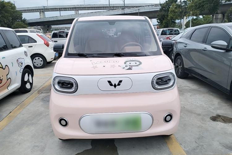 Used Wuling Hongguang MINIEV 2024 3rd Generation 215km Youth Edition Front
