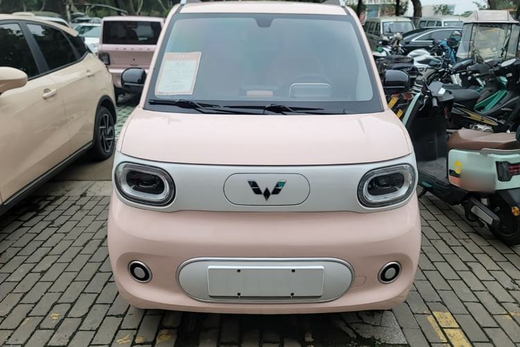 Used Wuling Hongguang MINIEV 2024 3rd Generation 215km Youth Edition Front