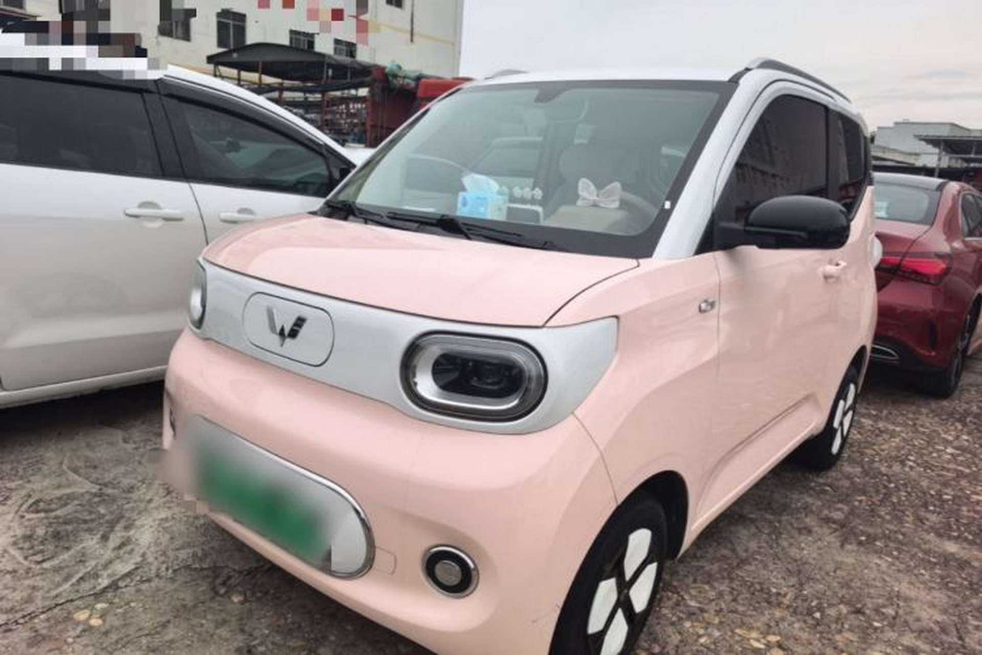 Used Wuling Hongguang MINIEV 2024 3rd Generation 215km Advanced Version Front Left 45 Deg