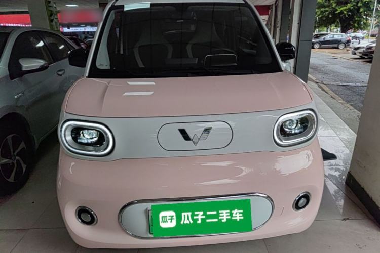 Used Wuling Hongguang MINIEV 2024 3rd Generation 215km Advanced Version Front