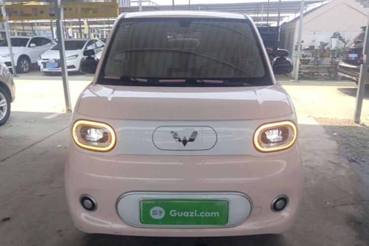 Used Wuling Hongguang MINIEV 2024 3rd Generation 215km Youth Edition Front