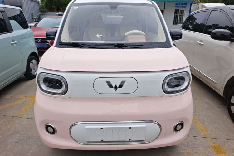 Used Wuling Hongguang MINIEV 2024 3rd Generation 215km Advanced Version Front