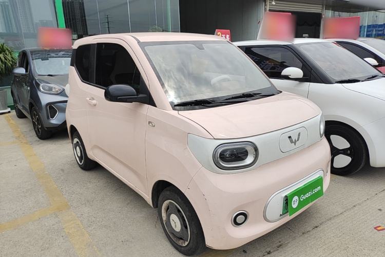 Used Wuling Hongguang MINIEV 2024 3rd Generation 215km Youth Edition Front Right 45 Deg