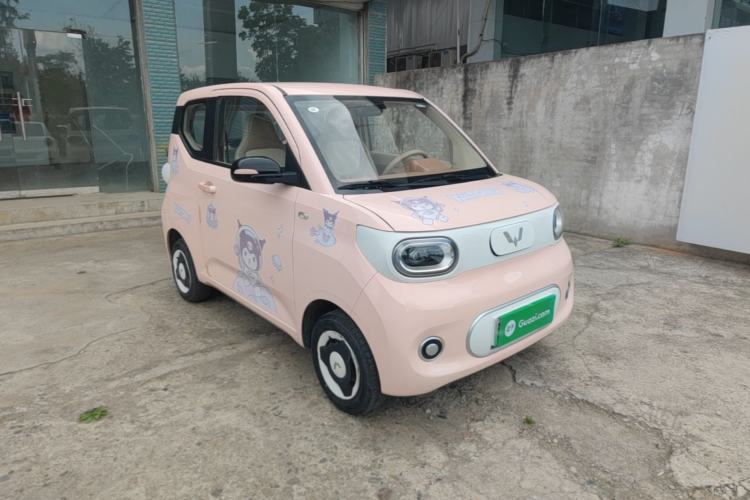 Used Wuling Hongguang MINIEV 2024 3rd Generation 215km Youth Edition Front Right 45 Deg