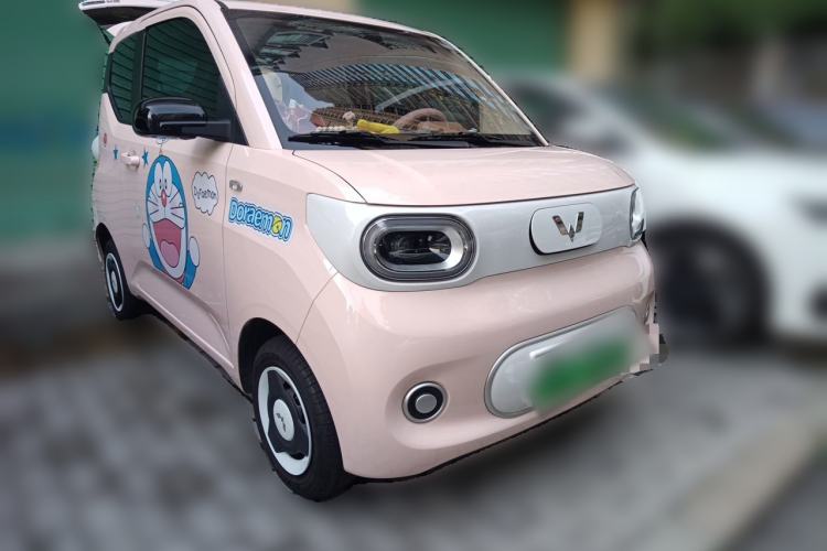 Used Wuling Hongguang MINIEV 2024 3rd Generation 215km Youth Edition Front Right 45 Deg