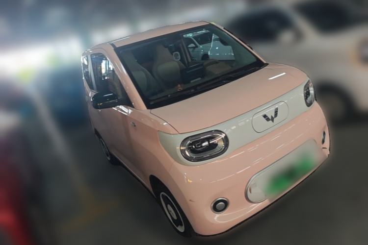 Used Wuling Hongguang MINIEV 2024 3rd Generation 215km Youth Edition Front Right 45 Deg