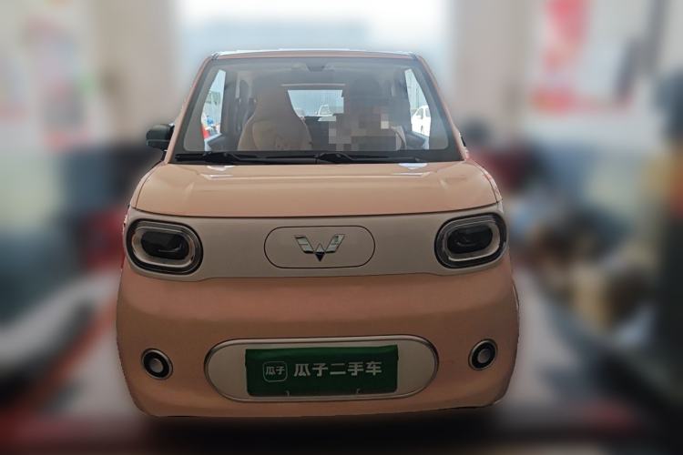 Used Wuling Hongguang MINIEV 2024 3rd Generation 215km Youth Edition Front