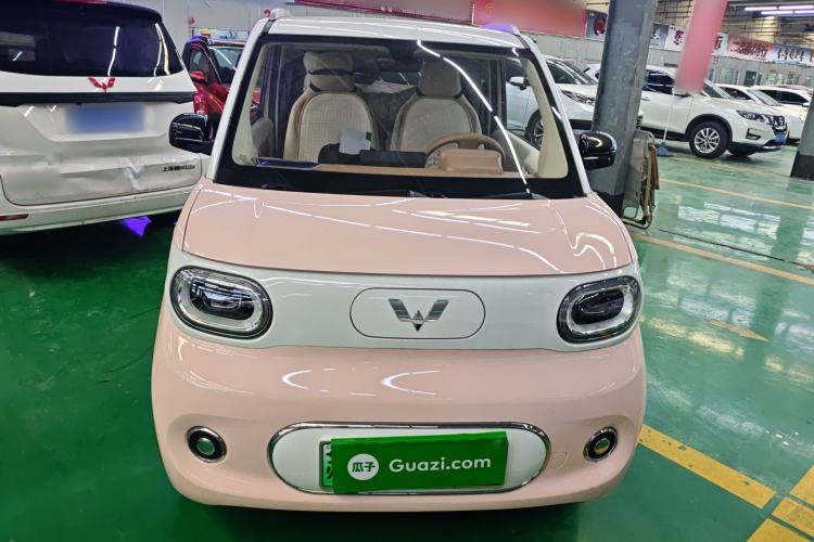 Used Wuling Hongguang MINIEV 2024 3rd Generation 170 km Front