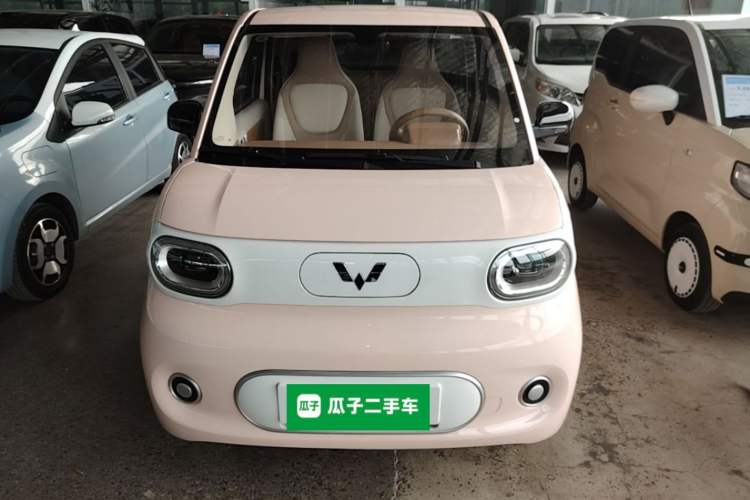 Used Wuling Hongguang MINIEV 2024 3rd Generation 215km Youth Edition Front