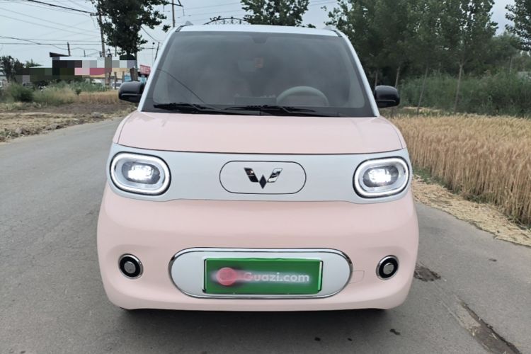 Used Wuling Hongguang MINIEV 2024 3rd Generation 215km Advanced Version Front