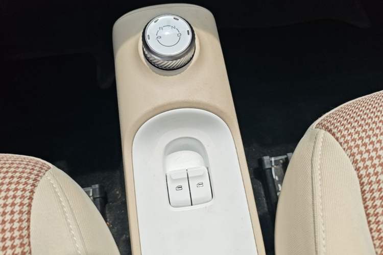 Used Wuling Hongguang MINIEV 2024 3rd Generation 215km Advanced Version Gear Lever