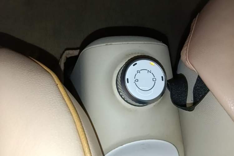 Used Wuling Hongguang MINIEV 2024 3rd Generation 215km Advanced Version Gear Lever