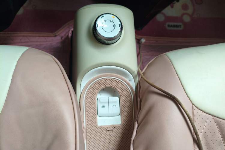 Used Wuling Hongguang MINIEV 2024 3rd Generation 215km Advanced Version Gear Lever