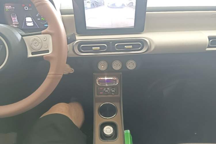 Used Wuling Hongguang MINIEV 2024 3rd Generation 215km Advanced Version Gear Lever