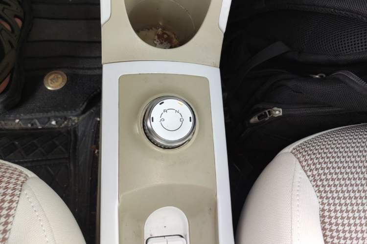 Used Wuling Hongguang MINIEV 2024 3rd Generation 215km Advanced Version Gear Lever