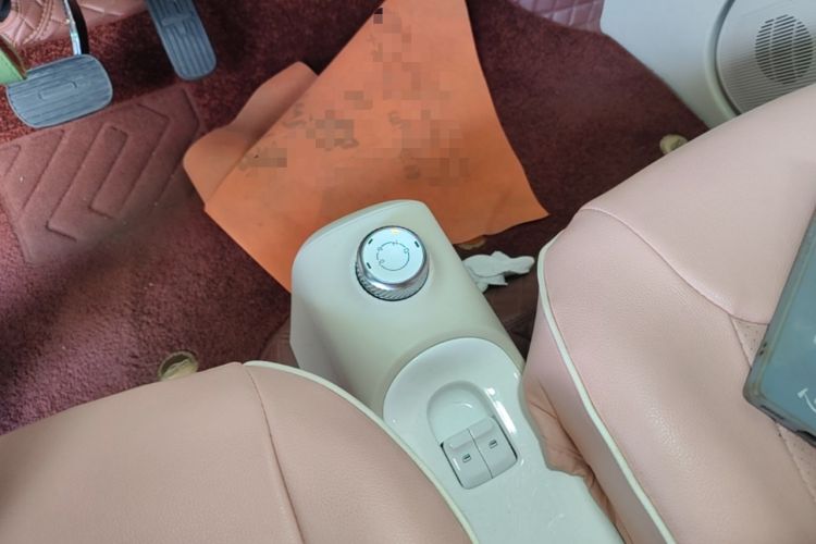 Used Wuling Hongguang MINIEV 2024 3rd Generation 215km Youth Edition Gear Lever