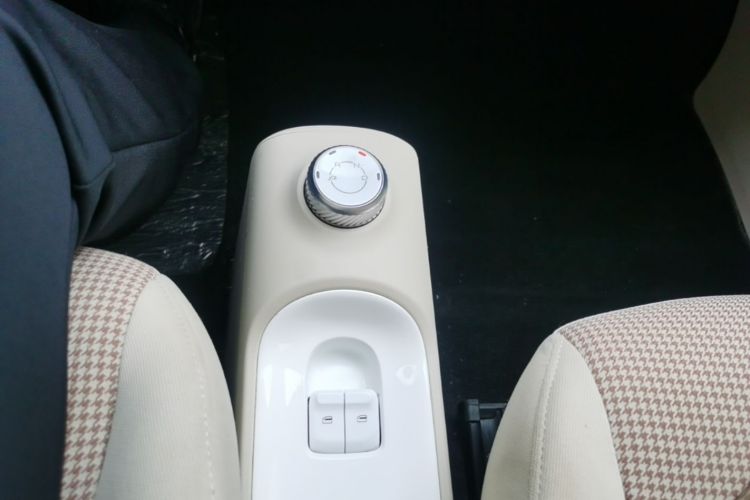 Used Wuling Hongguang MINIEV 2024 3rd Generation 170 km Gear Lever