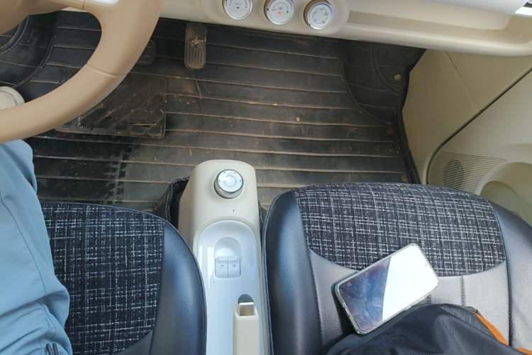 Used Wuling Hongguang MINIEV 2024 3rd Generation 215km Youth Edition Gear Lever