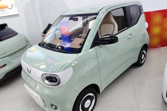Ojetý Wuling Hongguang MINIEV 2024 3rd Generation 215km Youth Edition