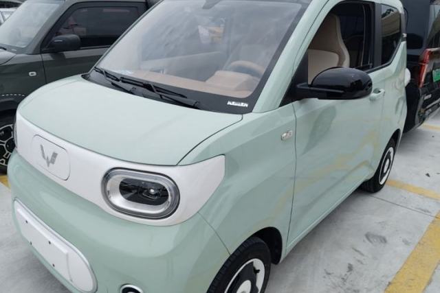 Ojetý Wuling Hongguang MINIEV 2024 3rd Generation 215km Youth Edition