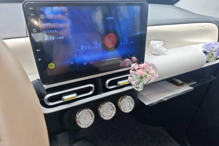 Used Wuling Hongguang MINIEV 2024 3rd Generation 215km Youth Edition Audio And AC Panel