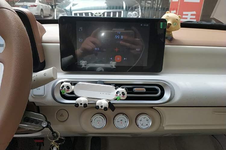 Used Wuling Hongguang MINIEV 2024 3rd Generation 215km Advanced Version Audio And AC Panel