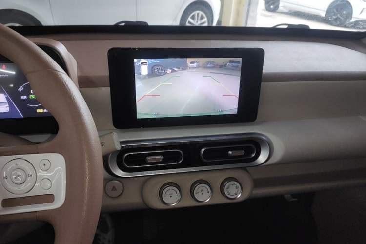 Used Wuling Hongguang MINIEV 2024 3rd Generation 170 km Audio And AC Panel