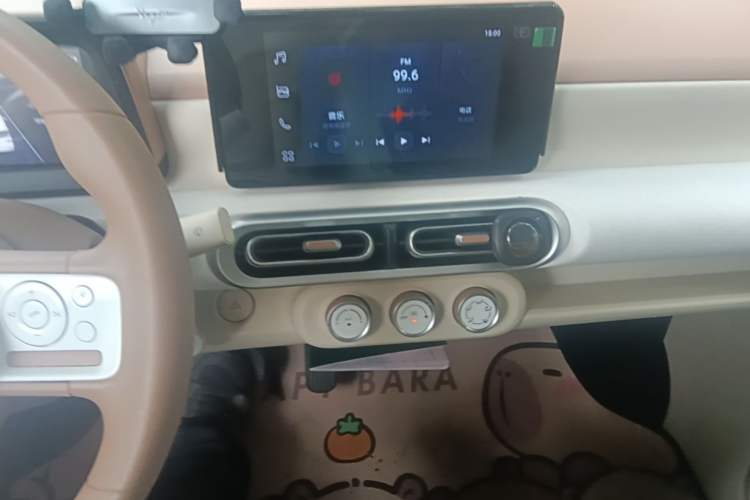 Used Wuling Hongguang MINIEV 2024 3rd Generation 215km Advanced Version Audio And AC Panel