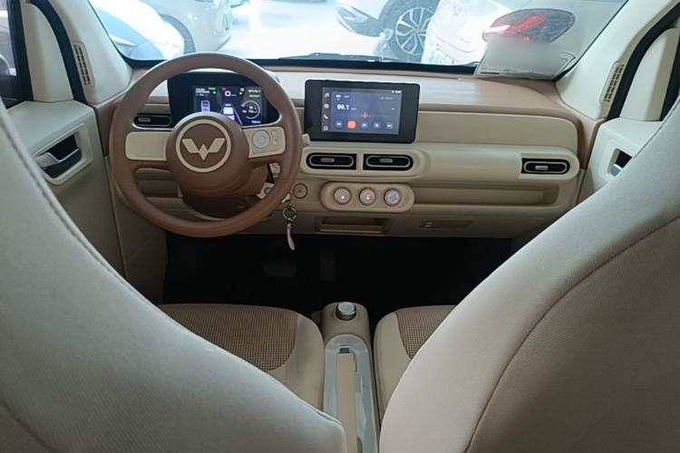 Used Wuling Hongguang MINIEV 2024 3rd Generation 215km Advanced Version Center Console