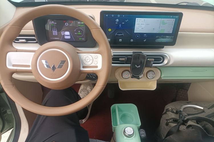 Used Wuling Hongguang MINIEV 2024 3rd Generation 215km Advanced Version Center Console