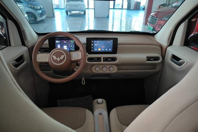 Used Wuling Hongguang MINIEV 2024 3rd Generation 215km Advanced Version Center Console