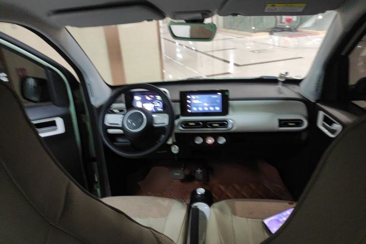 Used Wuling Hongguang MINIEV 2024 3rd Generation 170 km Center Console